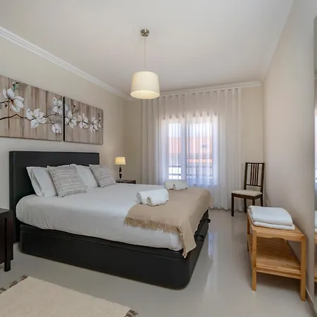 Close To The Sea, To Lisbon And To Your Heart Silveira (Lisbon)