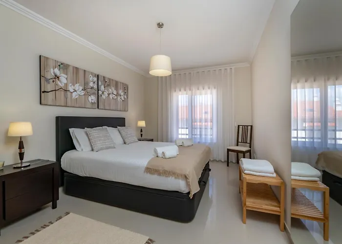 Close To The Sea, To Lisbon And To Your Heart Silveira (Lisbon)