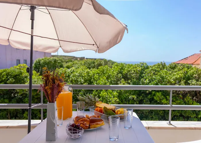 Close To The Sea, To Lisbon And To Your Heart Apartmán *