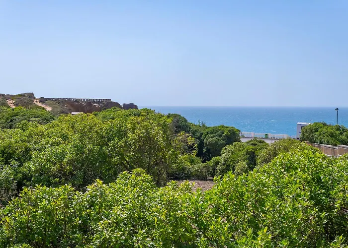 Apartmán Close To The Sea, To Lisbon And To Your Heart